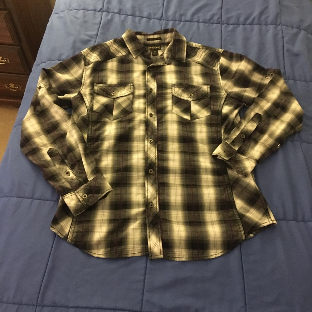Athletic Fit Plaid Button Down Shirt